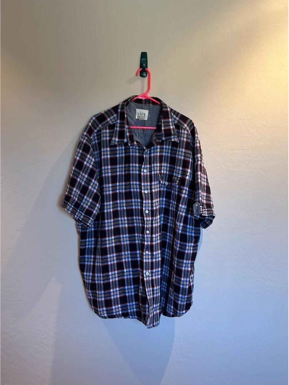 True nation plaid button down Shirt